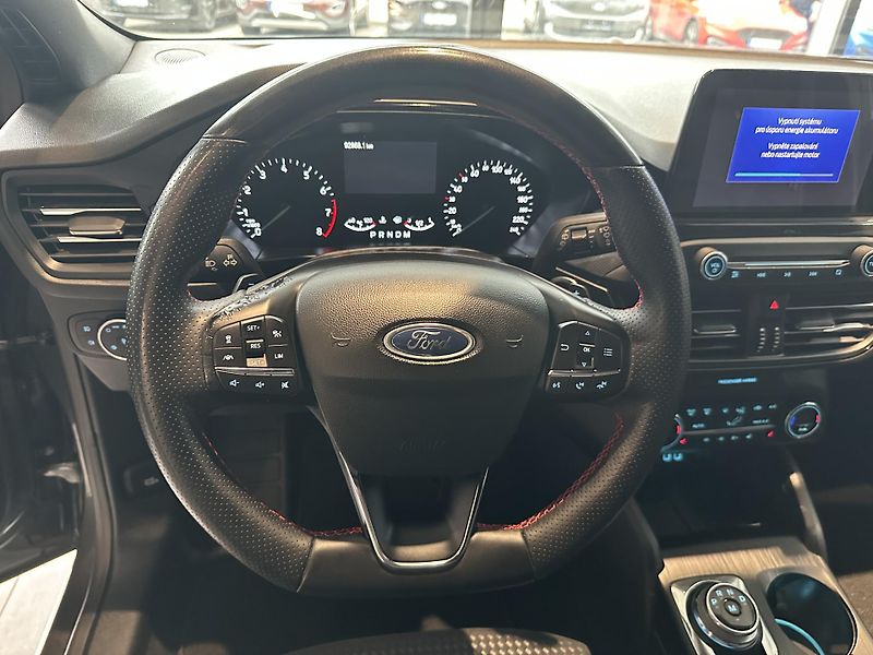 Ford Focus ST-Line 1.5 EcoBoost 150k aut  - fotka 13 z 30