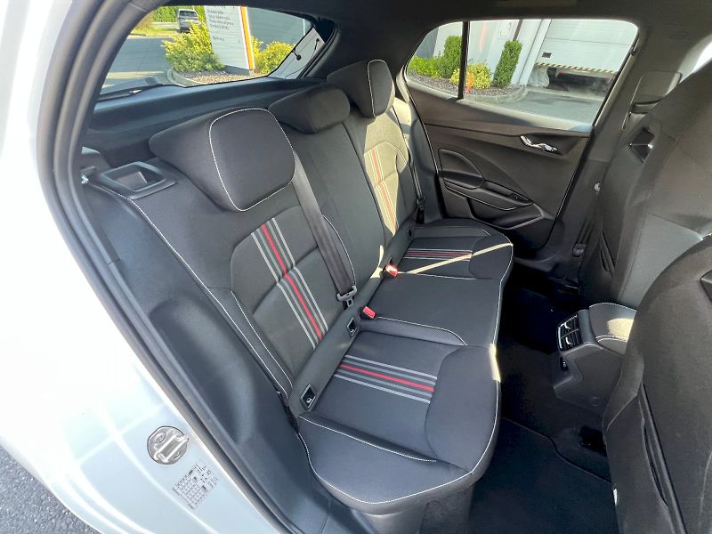 Škoda Fabia (2025) Monte Carlo 1.0TSi 85kW 6°manu - fotka 17 z 30