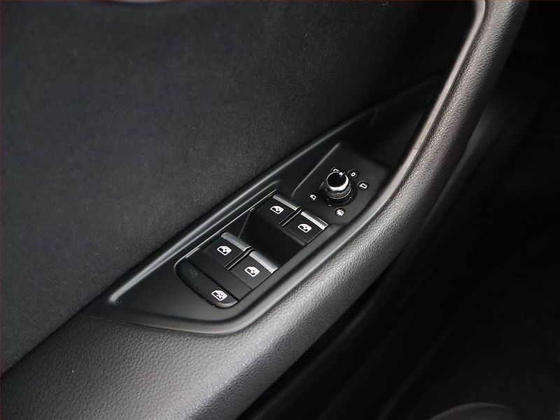 Audi A4 Allroad (2018) 2.0 TDI, 4X4, Automat - fotka 21 z 22