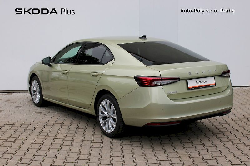 Škoda Superb (2025) 2.0 TDI 110 kW Selection - fotka 7 z 25