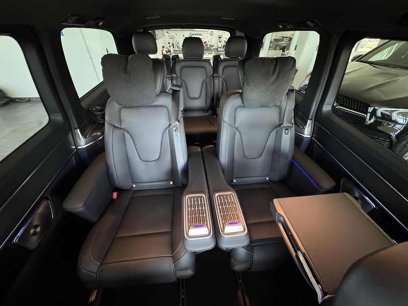 Mercedes-Benz Třídy V (2026) V300d XL Luxus sedadla EXC. - fotka 19 z 54