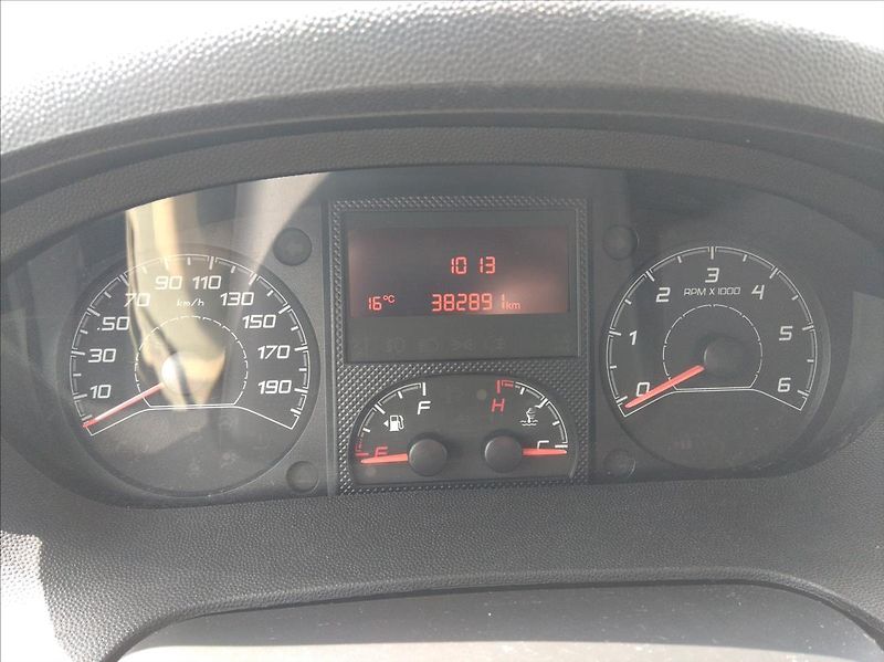 Peugeot Boxer 3,0   3,0 HDi*8 Palet*Spaní*WE - fotka 22 z 37