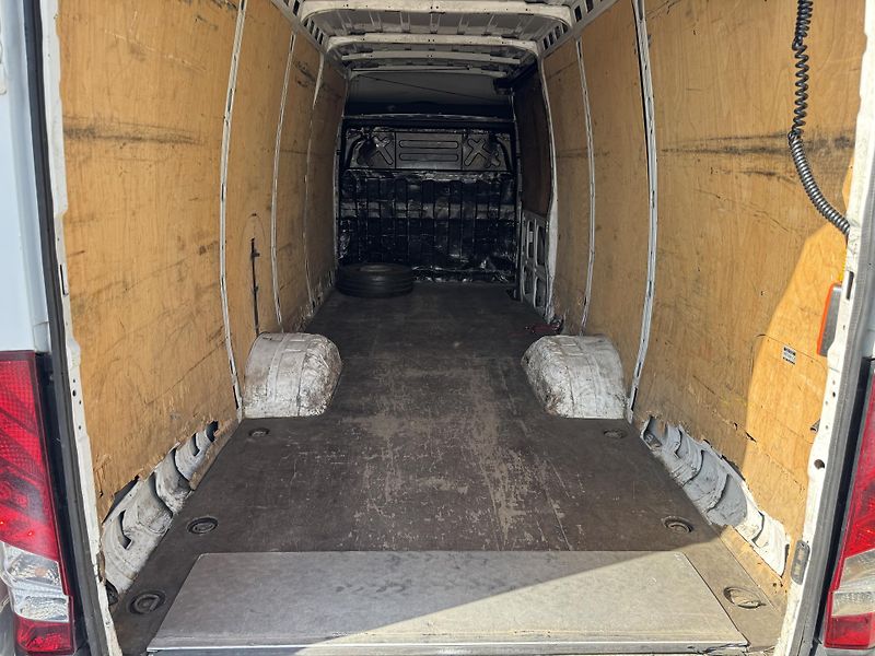 Iveco Daily 3.0,50C35/15,3.500kg,ČELO,ČR - fotka 11 z 39