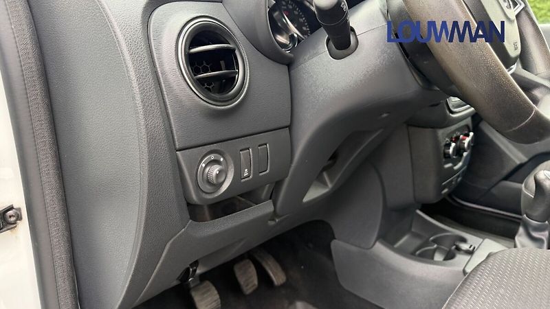 Dacia Dokker 1.6 SCe 75kW Access - fotka 12 z 25