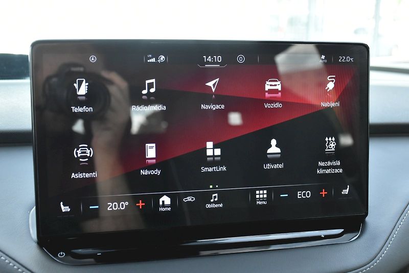 Škoda Enyaq (2022) 80 Sportline 150kW - fotka 14 z 35