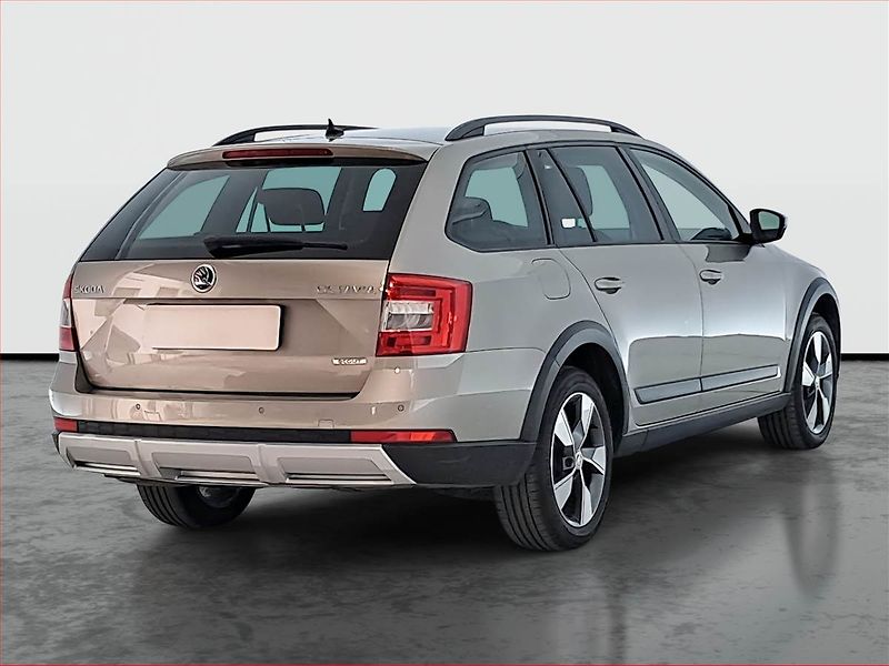 Škoda Octavia (2016) Scout 2.0 TDI, 4X4, Automat - fotka 5 z 22