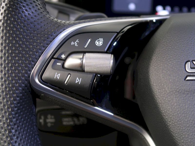 Škoda Superb (2025) SPORTLINE 2.0TSI 195KW DSG WEB - fotka 22 z 46