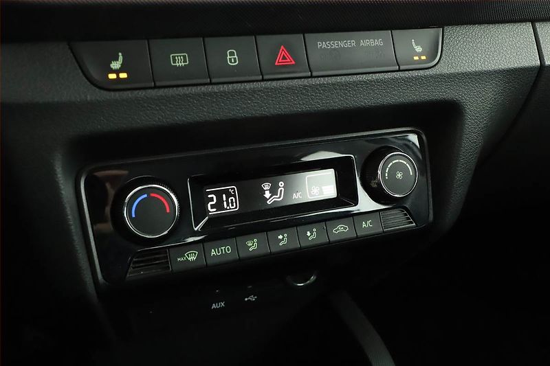 Škoda Fabia (2017) Style 1.0 TSI, Automat - fotka 12 z 17
