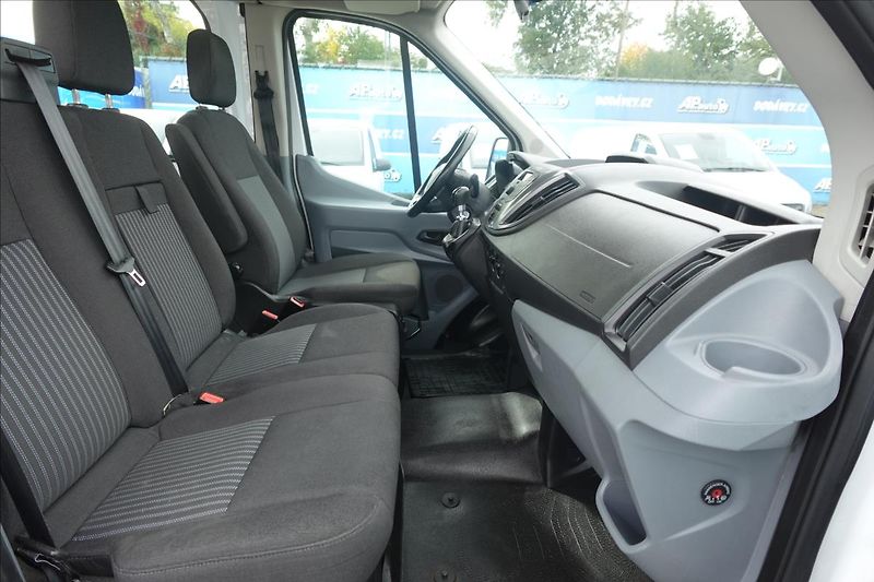Ford Transit 2,0 TDCi  L3H2 9MÍST KLIMA - fotka 21 z 44