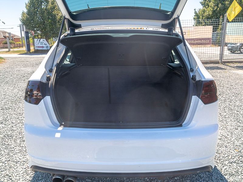 Audi S3 (2010) 2.0TSFI 195KW man - fotka 31 z 39