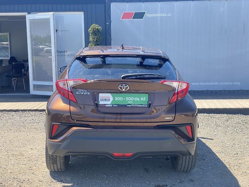 Toyota C-HR 1.2iT, ČR-1m, Executive, 4x4 - fotka 6 z 17