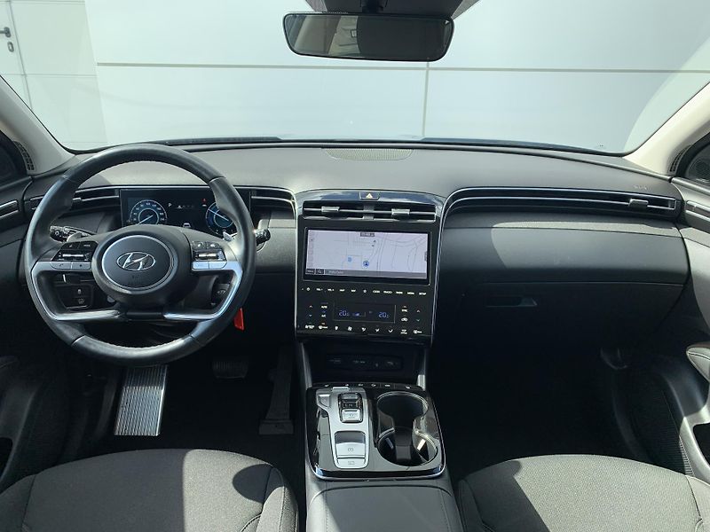 Hyundai Tucson SMART HEV 1.6 T-GDi 169kW AT - fotka 2 z 32