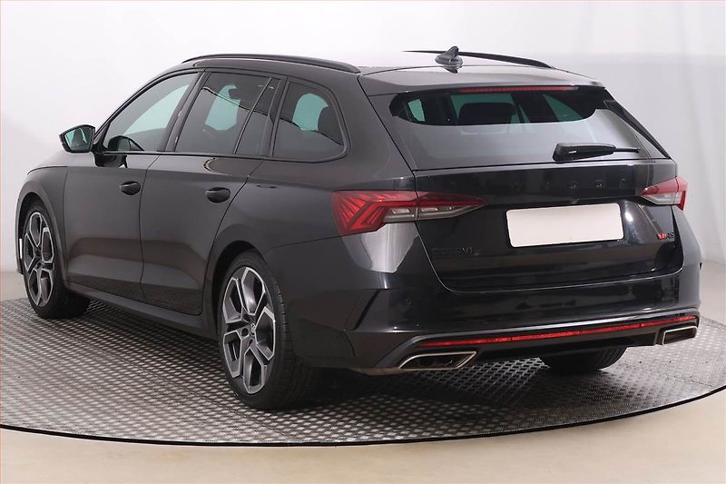 Škoda Octavia (2022) RS 2.0 TDI - fotka 4 z 22