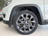 Jeep Compass S 4xe 1,3T 177kW*REZERVACE! - náhled 36