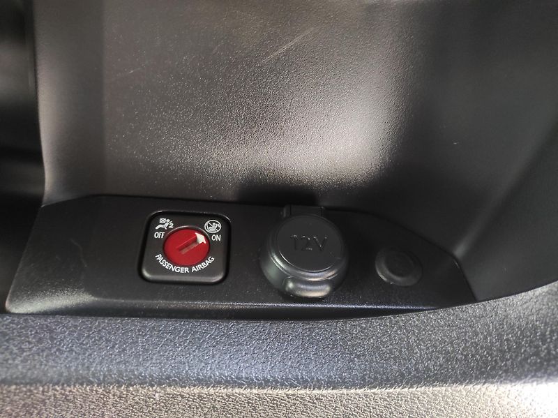 Opel Vivaro 1,5CDTi L1H1, 88kW, ČR - fotka 25 z 45