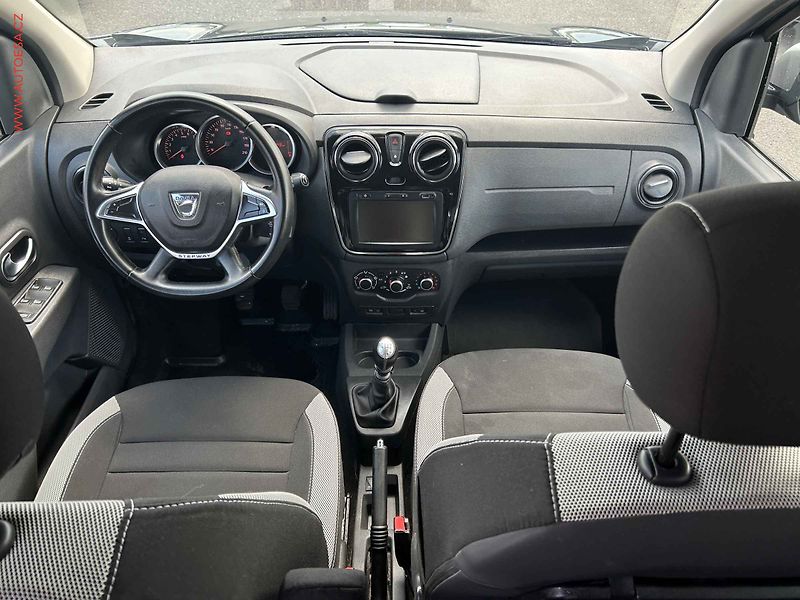 Dacia Lodgy (2021) 1.5DCi, 1.maj,ČR, Navi, AC - fotka 8 z 19