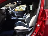 Alfa Romeo Tonale (2026) 1.5 T Ibrida 175k AT7 SPORT SP - náhled 8
