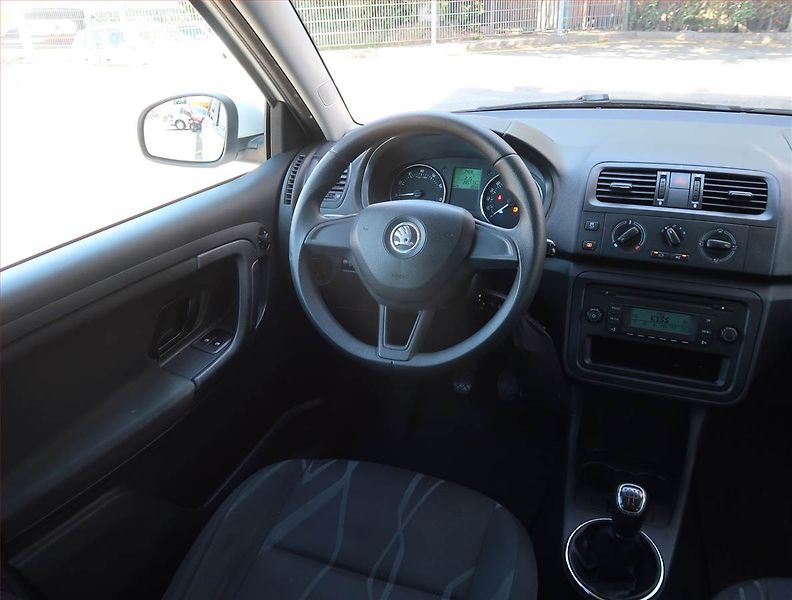 Škoda Fabia (2013) 1.2 TSI, po STK, udržované - fotka 7 z 18