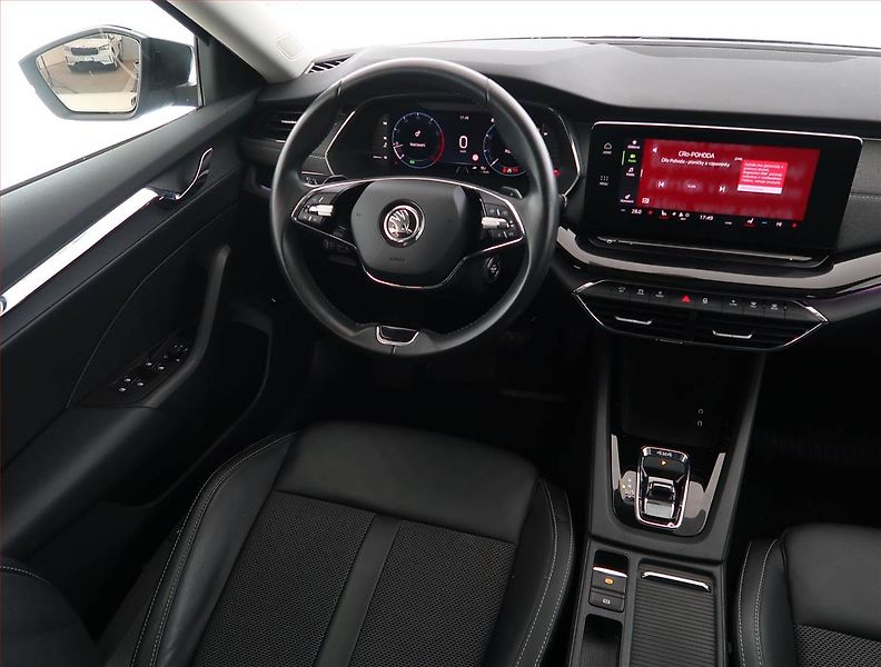 Škoda Octavia (2022) Style Plus 2.0 TSI, DSG,4x4 - fotka 7 z 21