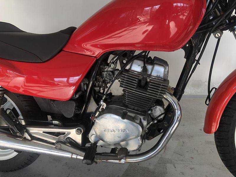 Honda CB 250 - fotka 13 z 14