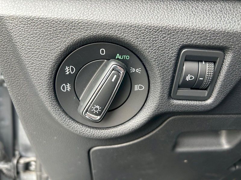 Škoda Scala (2025) Selection 1.0 TSI 85 kW - fotka 18 z 34