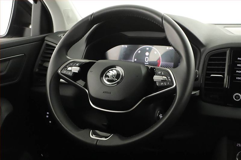 Škoda Karoq (2024) Fresh 2.0 TDI - fotka 16 z 20