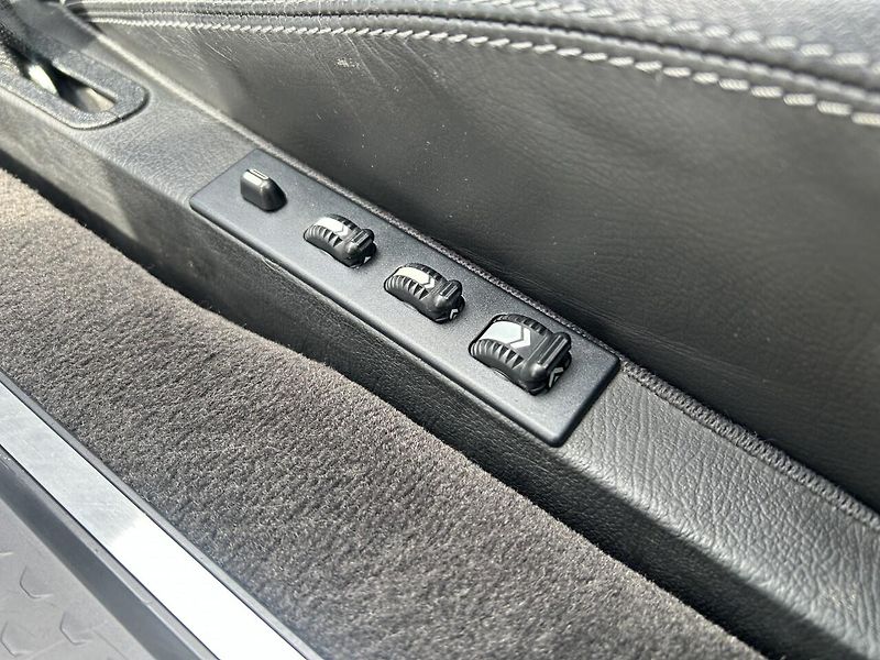 Mercedes-Benz SL 70 AMG 1/150 (R129) - fotka 28 z 36
