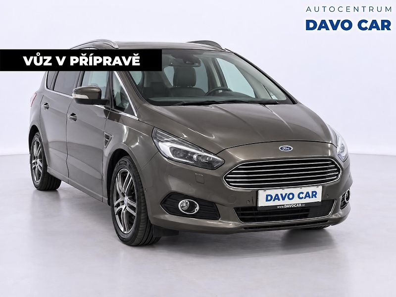 Ford S-MAX 2.0 TDCi 140kW Titanium DPH - fotka 4 z 12