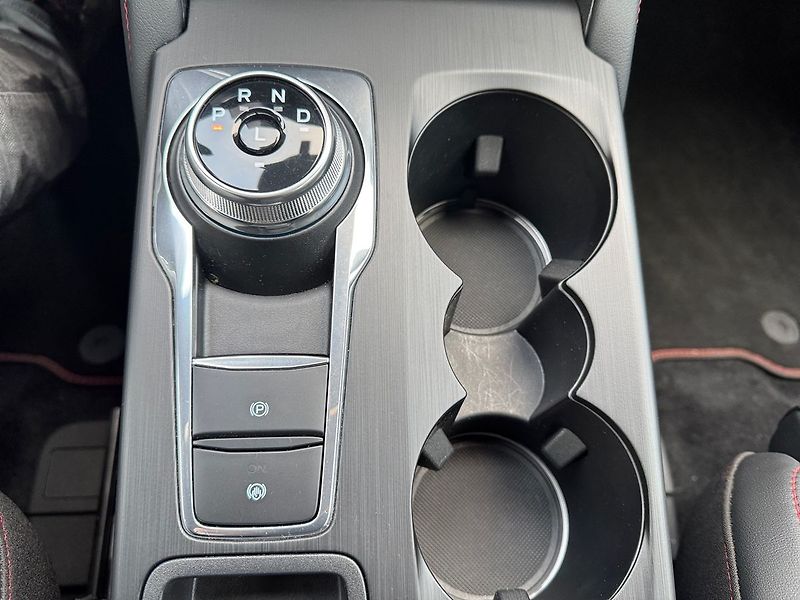 Ford Kuga ST LINE X PHEV CZ TOP Výbava Z - fotka 15 z 20