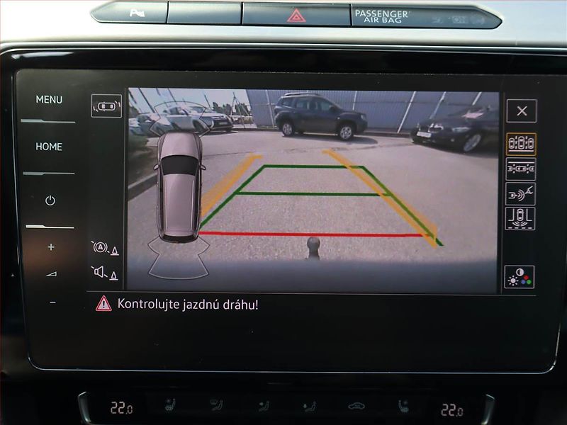 Volkswagen Passat (2018) Highline 2.0 TDI, Automat - fotka 25 z 27