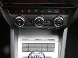 Škoda Octavia (2015) 1.6TDi, ČR, Style, TZ, navi - náhled 16