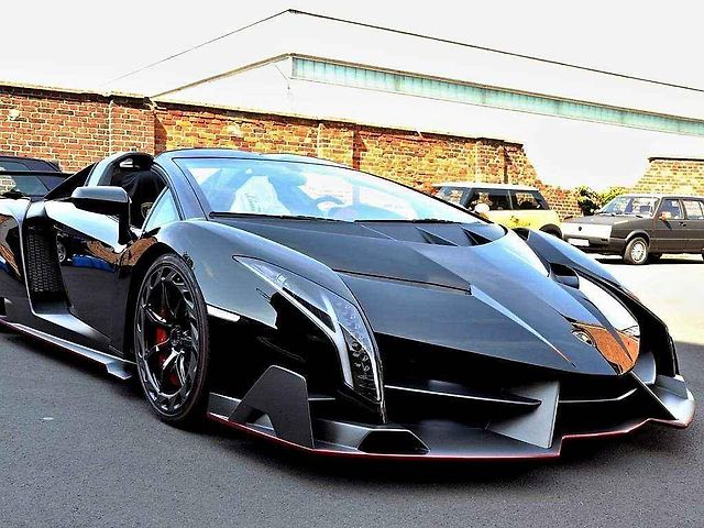 Lamborghini Veneno Roadster.