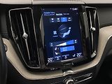 Volvo XC60 B4 AWD INSCRIPTION AUT  - náhled 44