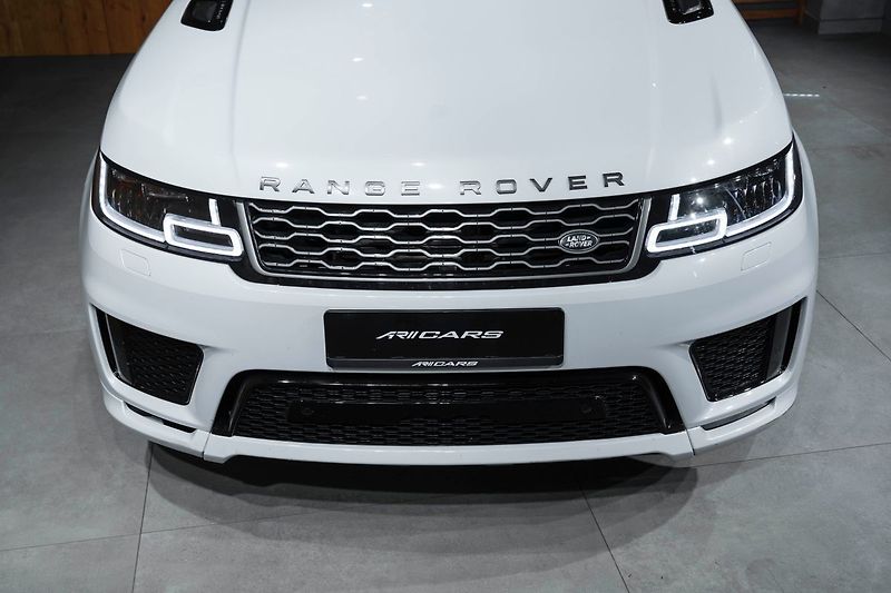 Land Rover Range Rover Sport - fotka 5 z 28