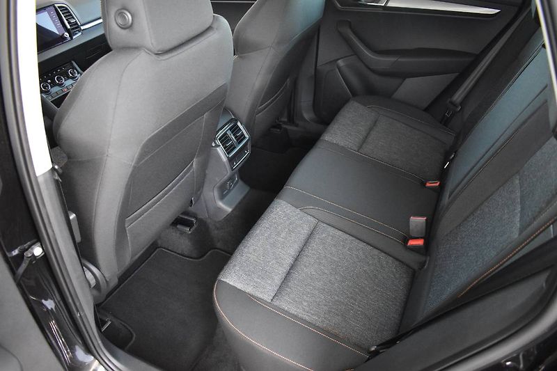 Škoda Karoq (2023) 1.5TSI 110kW, 5let záruka - fotka 15 z 24