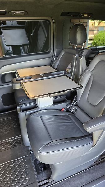 Mercedes-Benz Třídy V (2024) V 300 d 4MATIC EXCLUSIVE - fotka 6 z 49