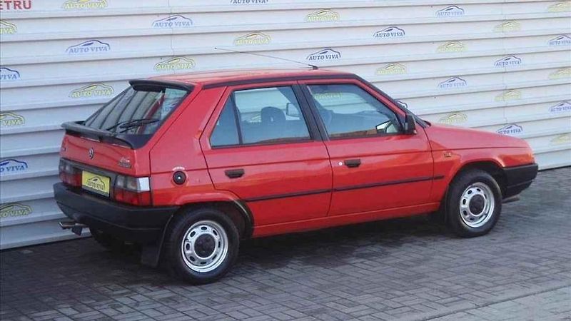 Škoda Felicia.