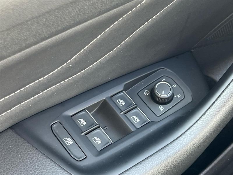 Volkswagen Arteon Shooting Brake 2,0 TSi 140kW ELEGANCE - fotka 20 z 27