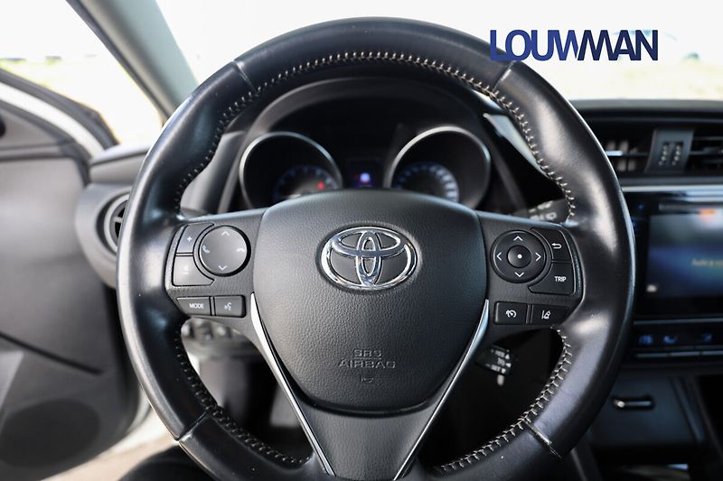 Toyota Auris ACTIVE TREND - fotka 5 z 19