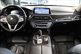 BMW Řada 7 740d xDrive Masáž/NezTop/360°/ - náhled 14