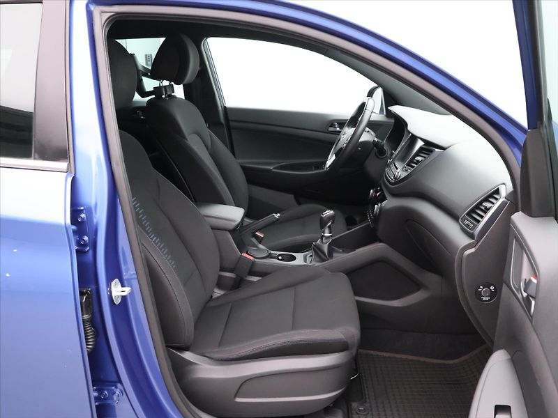 Hyundai Tucson 1,7 CRDI 85 kW Best of Czech - fotka 11 z 30