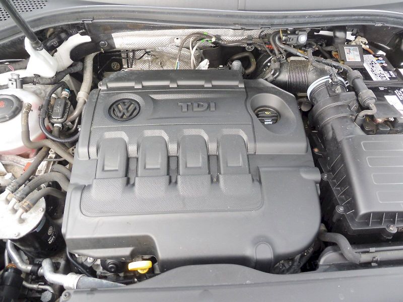Volkswagen Tiguan (2017) Highline 2,0 TDI 140kW DSG 4MO - fotka 27 z 27