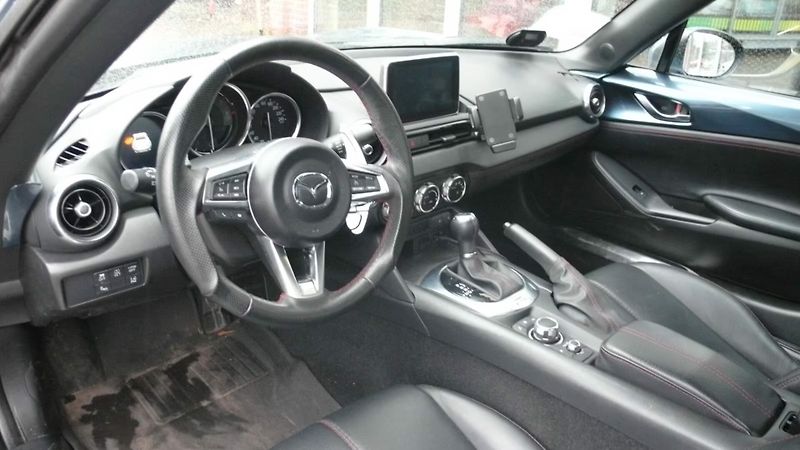 Mazda MX-5 2.0 SKYACTIV-G RF Automat - fotka 10 z 16
