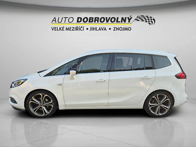 Opel Zafira INNOVATION 2.0 CDTI (125KW/170 - fotka 3 z 47