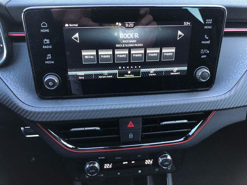 Škoda Kamiq 1,5 TSI M.C, DSG7° - fotka 20 z 29