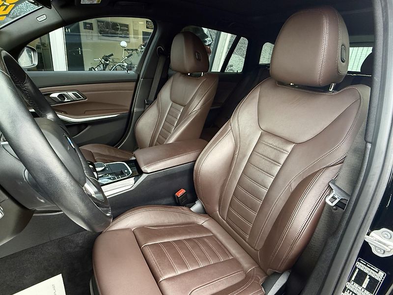BMW Řada 3 318d Advantage Steptronic - fotka 21 z 47