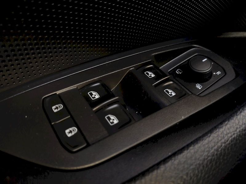 Škoda Kodiaq (2024) Selection 2,0 Tdi 110 Kw DSG + - fotka 26 z 39