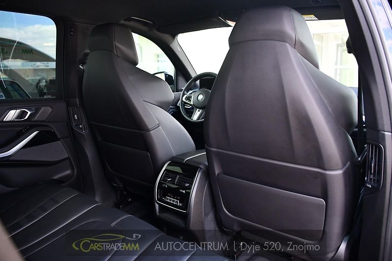 BMW X5 M50d xD M-SPORT HUD ČR 1M - fotka 18 z 67