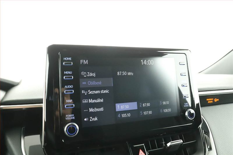 Toyota Corolla (2021) Comfort 1.8 Hybrid - fotka 12 z 15