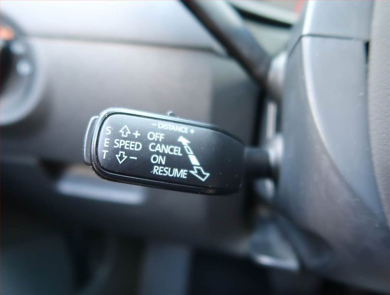 Škoda Octavia (2015) 2.0 TDI, 4X4, Automat, Kůže - fotka 26 z 26